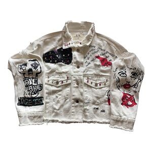 Lisette collection White Denim Jacket with Graphic Patches